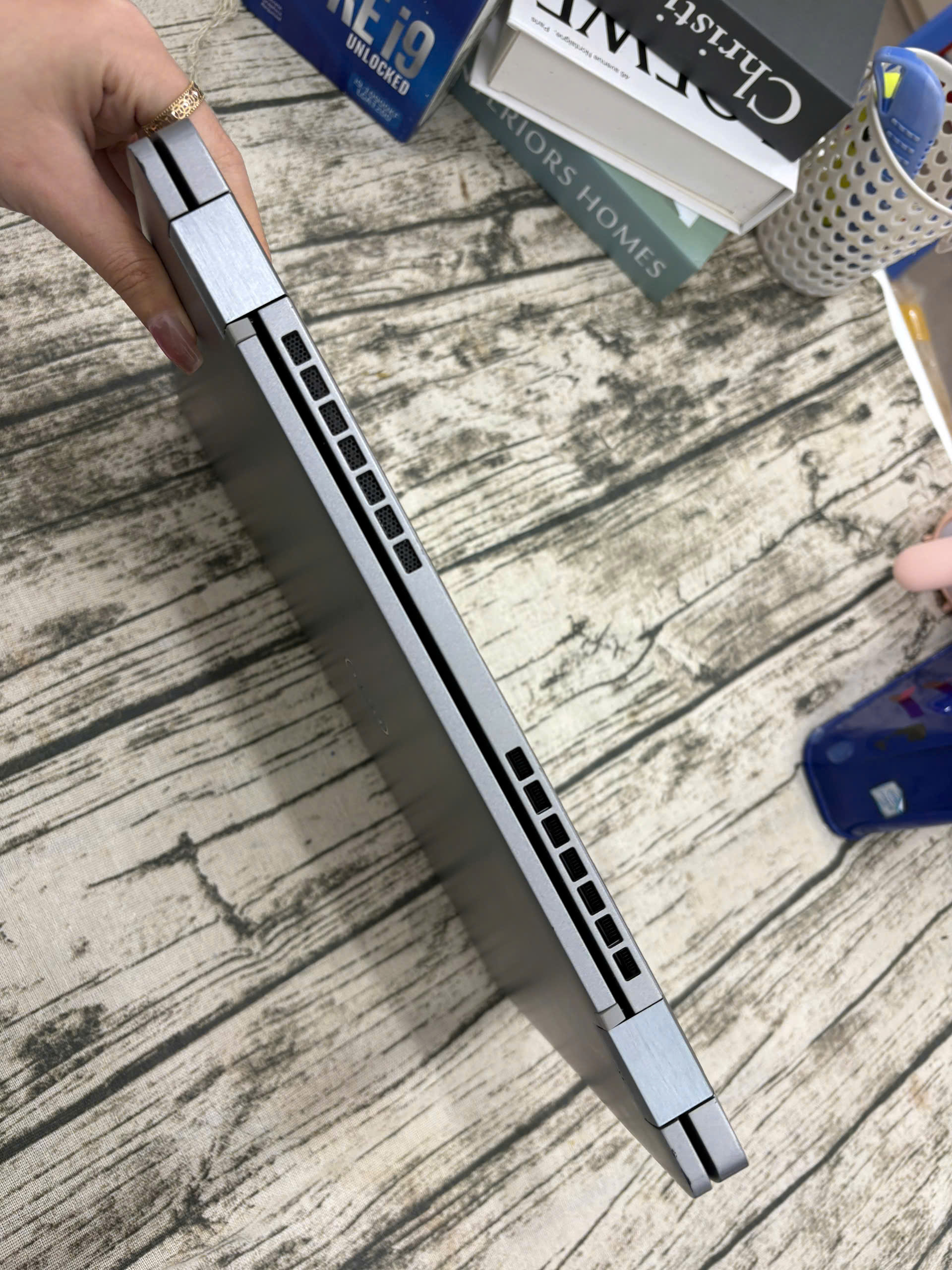 Dell Latitude 5320 2in1 - Ảnh 6