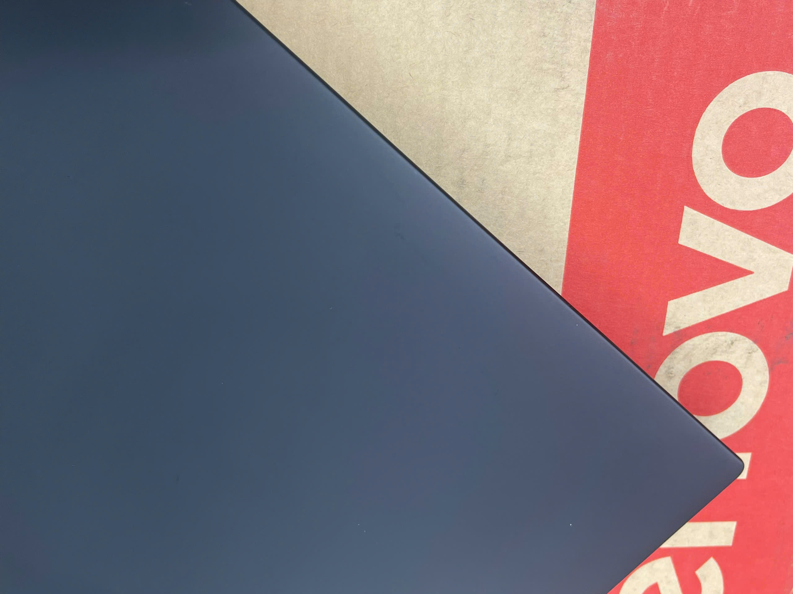 Thinkpad T14s G4 - Ảnh 6