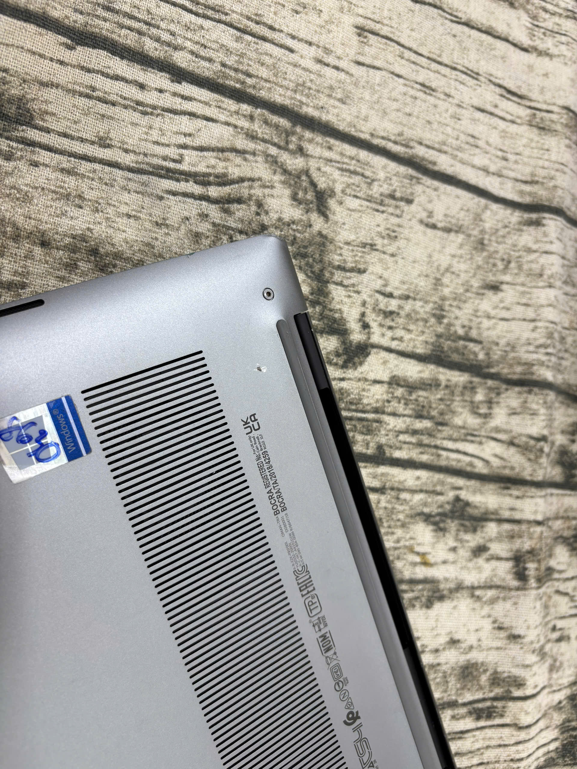 Dell Precision 5550 - Ảnh 2