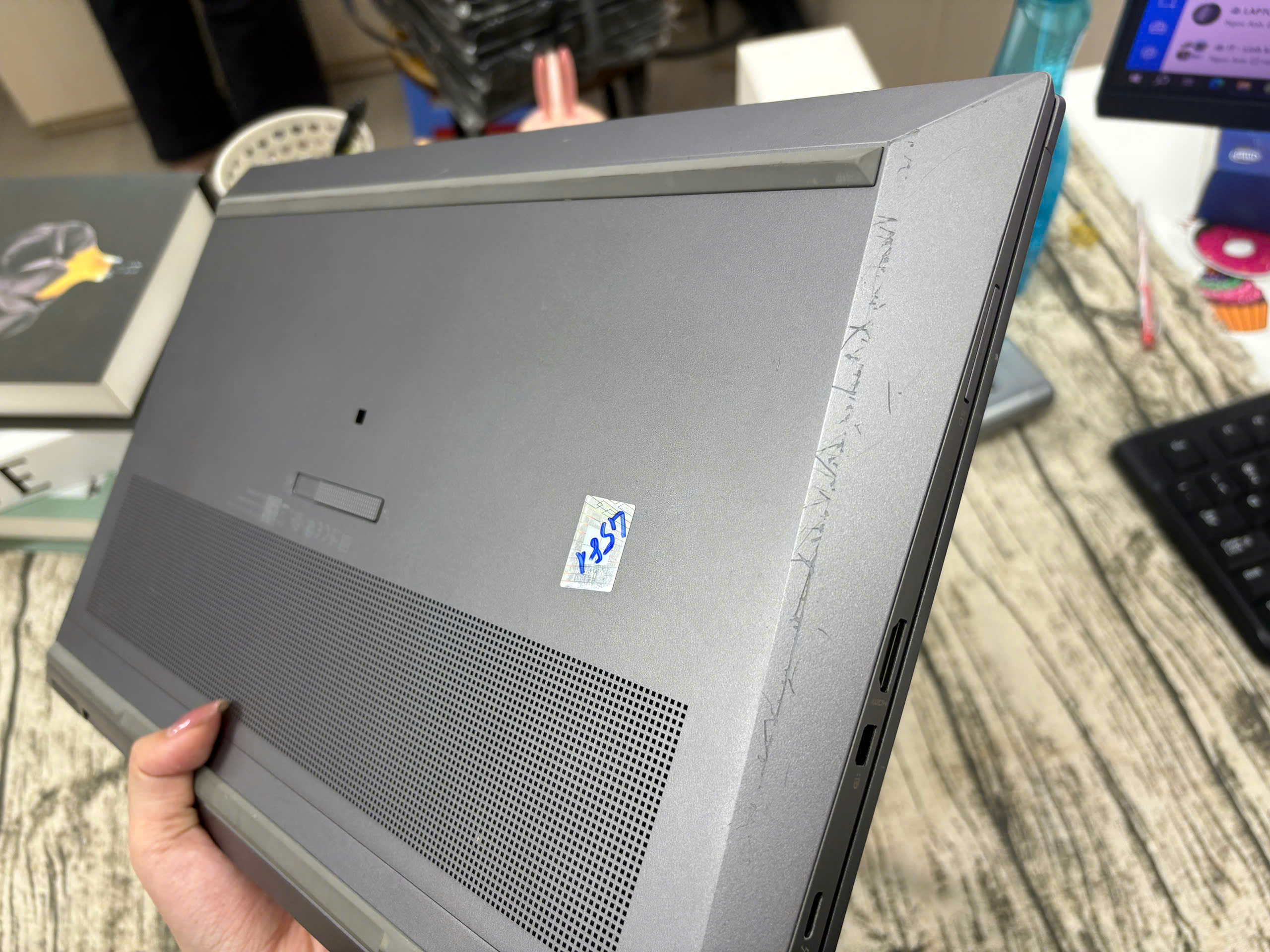 HP Zbook Fury 15 G8 - Ảnh 6