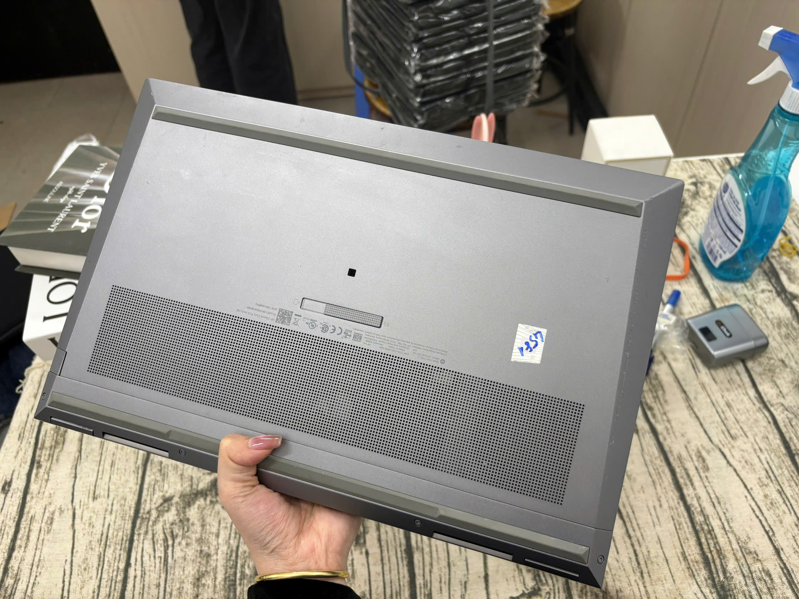 HP Zbook Fury 15 G8 - Ảnh 7