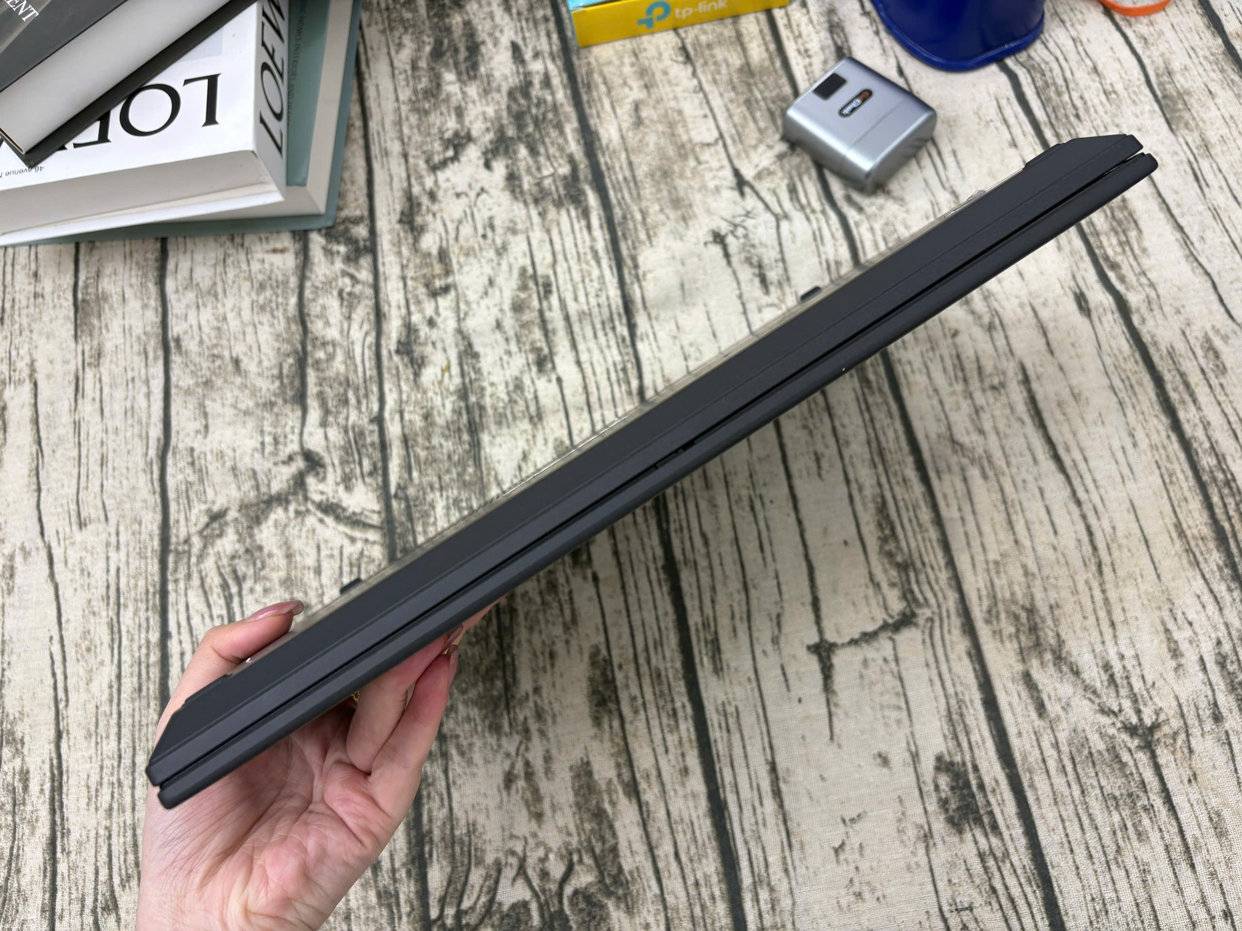 Thinkpad T14 G4 - Ảnh 3