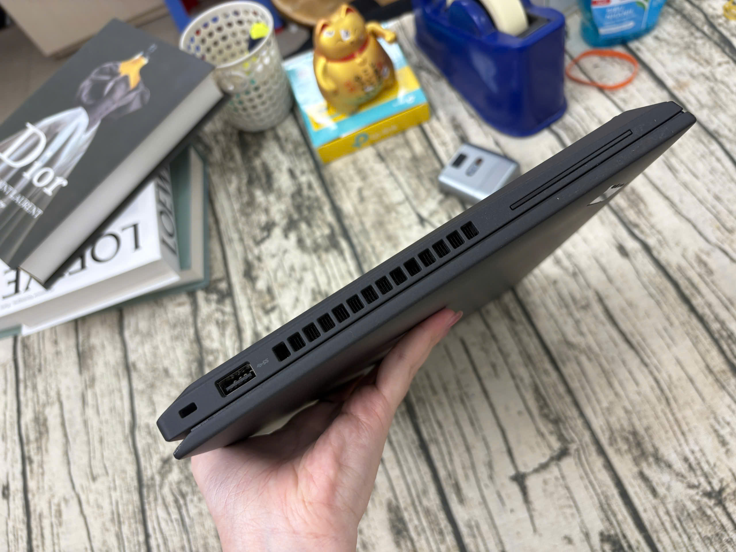 Thinkpad T14 G4 - Ảnh 4