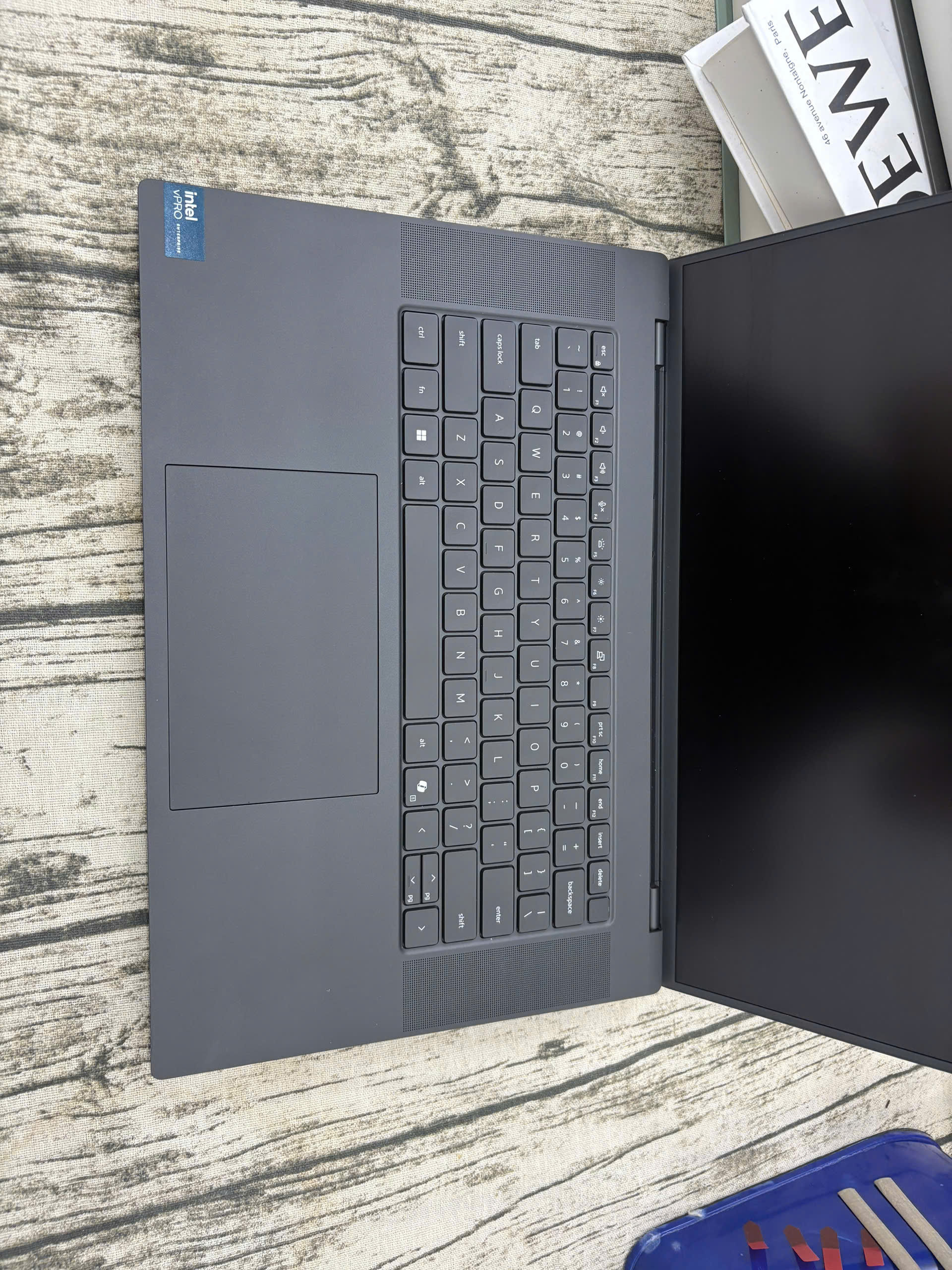 Dell Precision 5690 - Ảnh 11