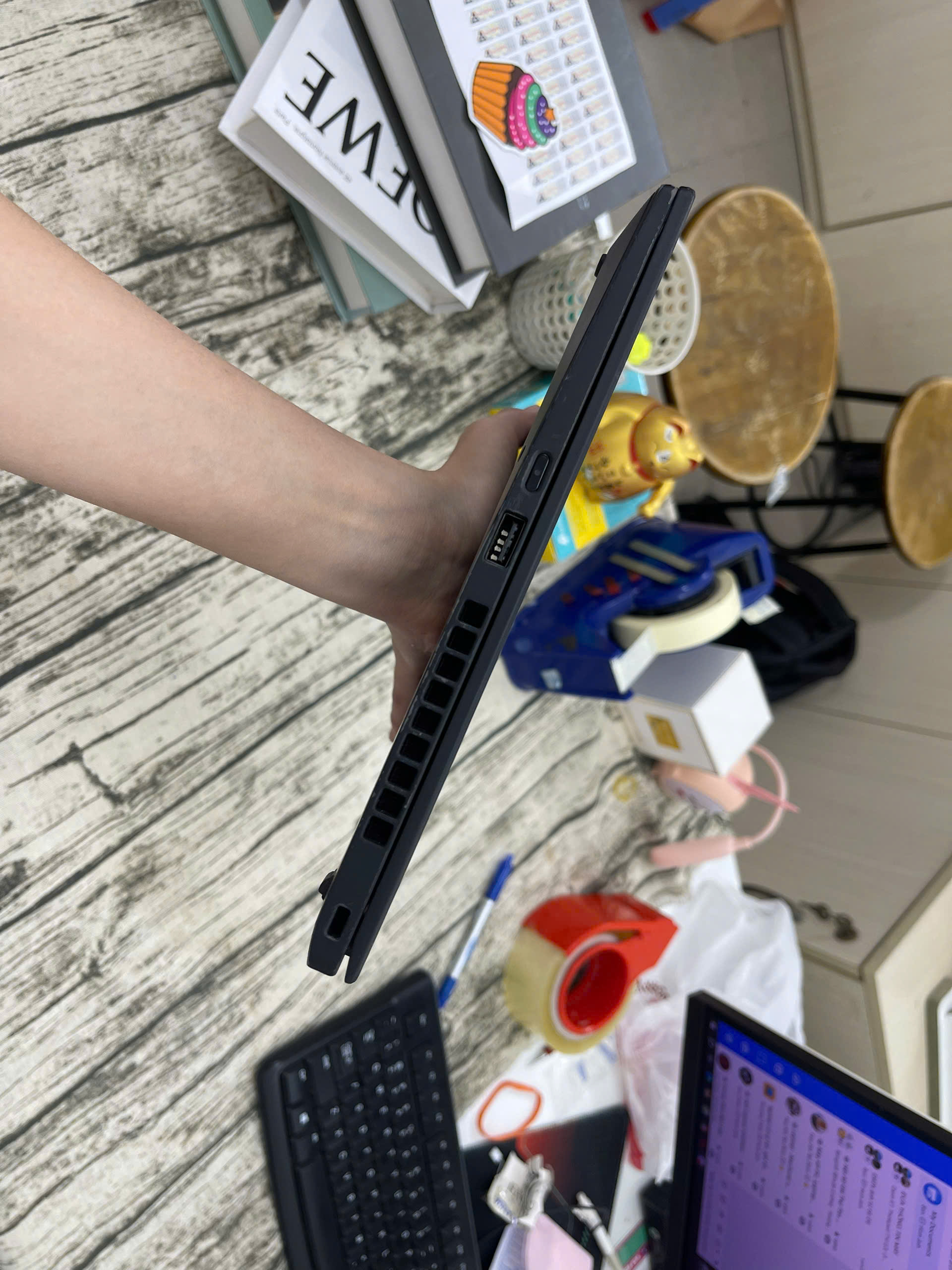 Thinkpad X1 Cacbon G7 - Ảnh 7