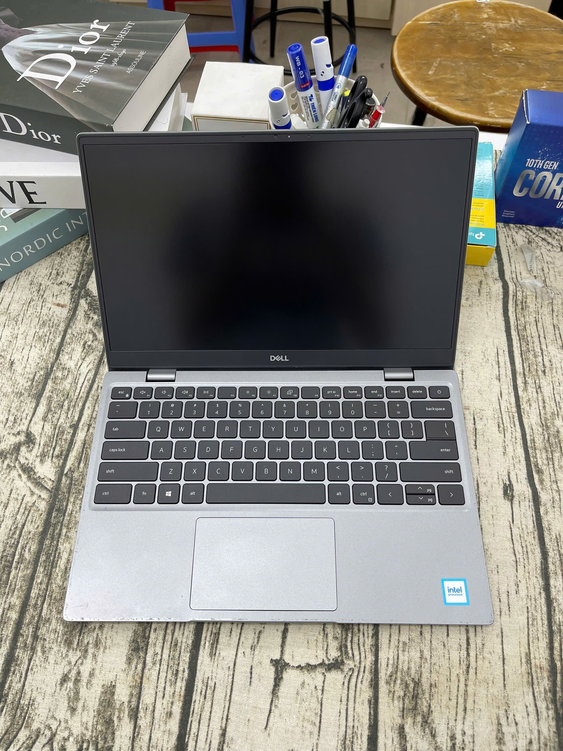 Dell Latitude 3320