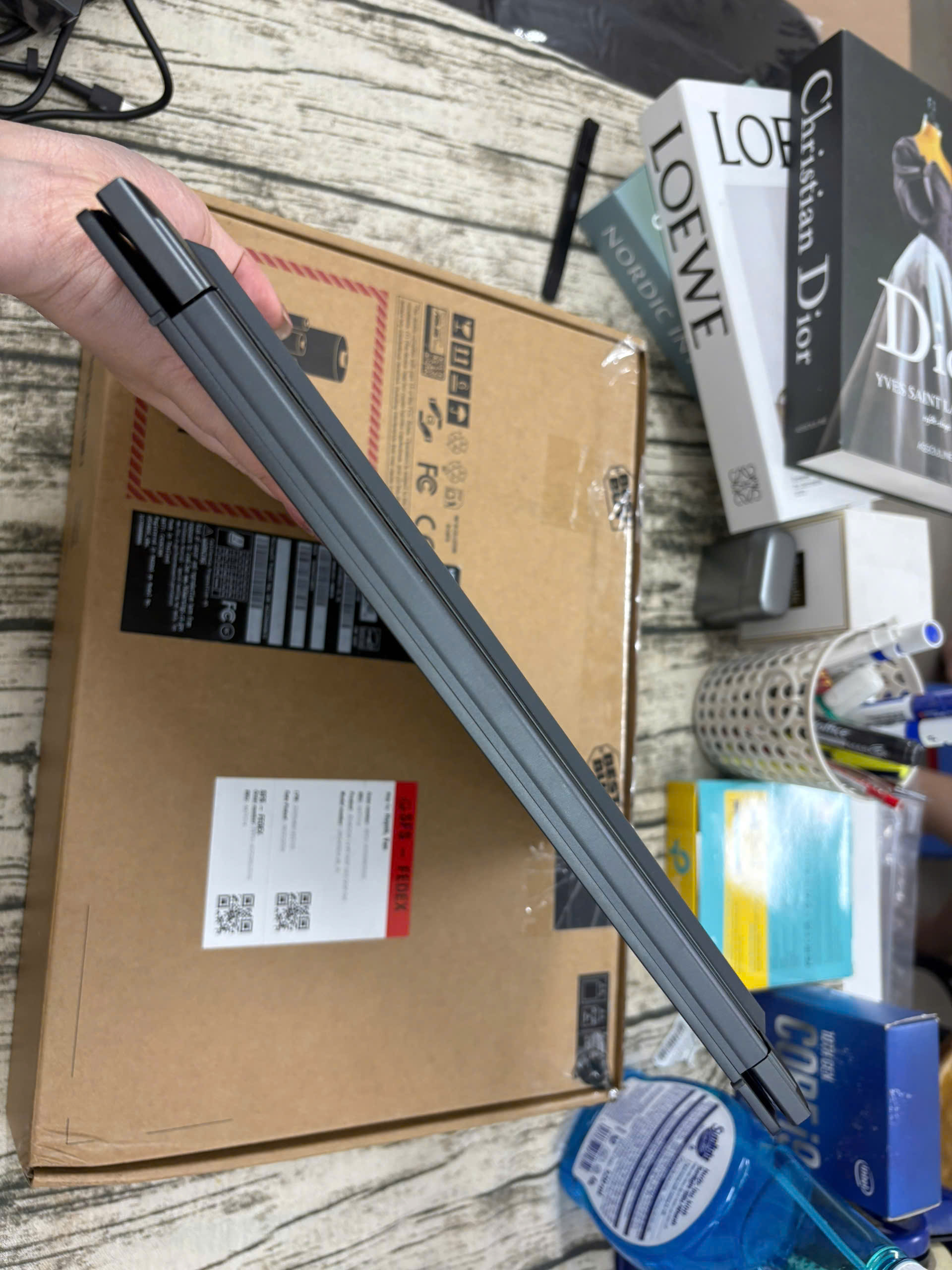 Asus Zenbook 14 UM3405G - Ảnh 3