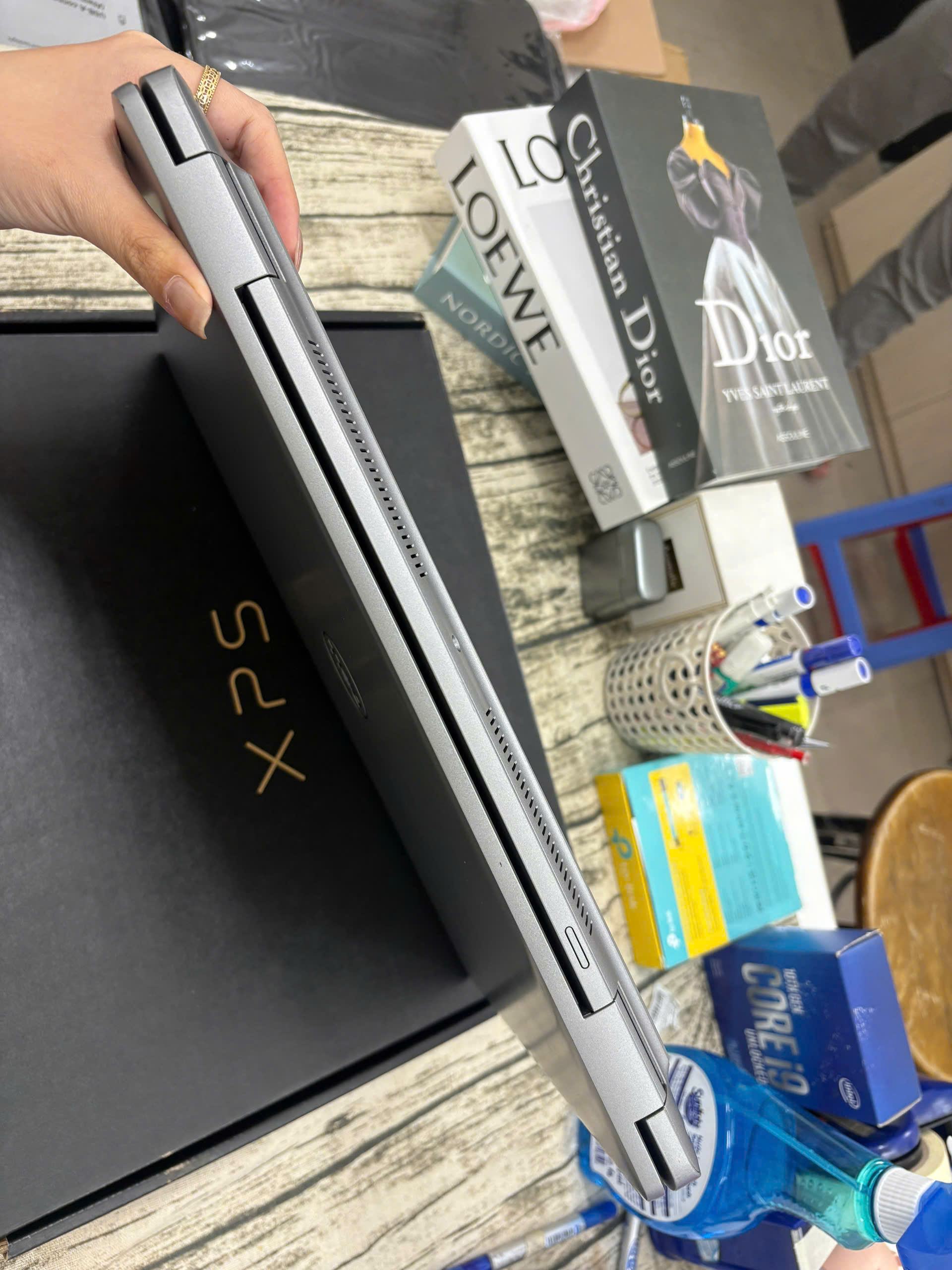 Dell Precision 3580 - Ảnh 8