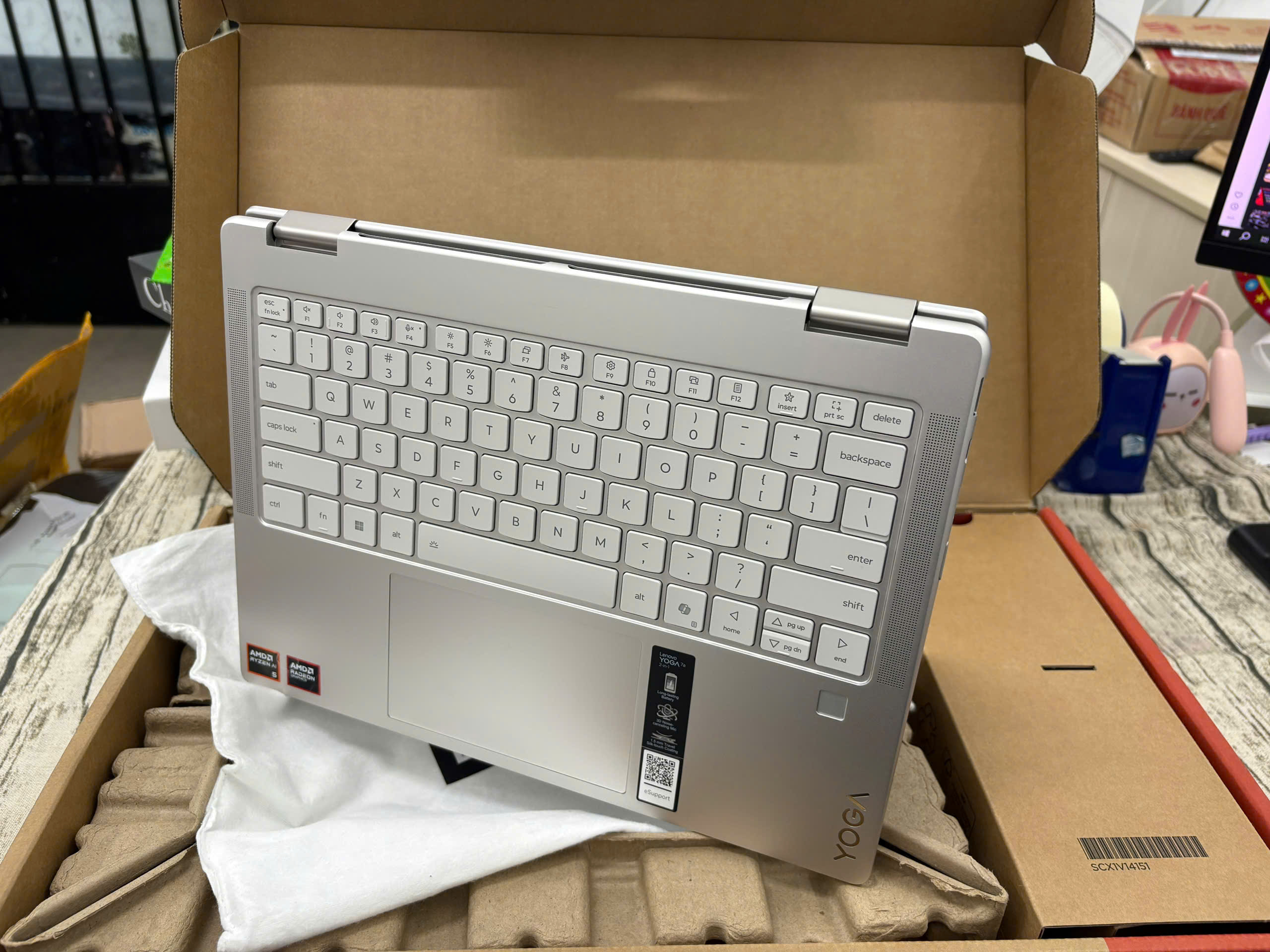 Lenovo Yoga 7 2in1 14AGP11 - Ảnh 3