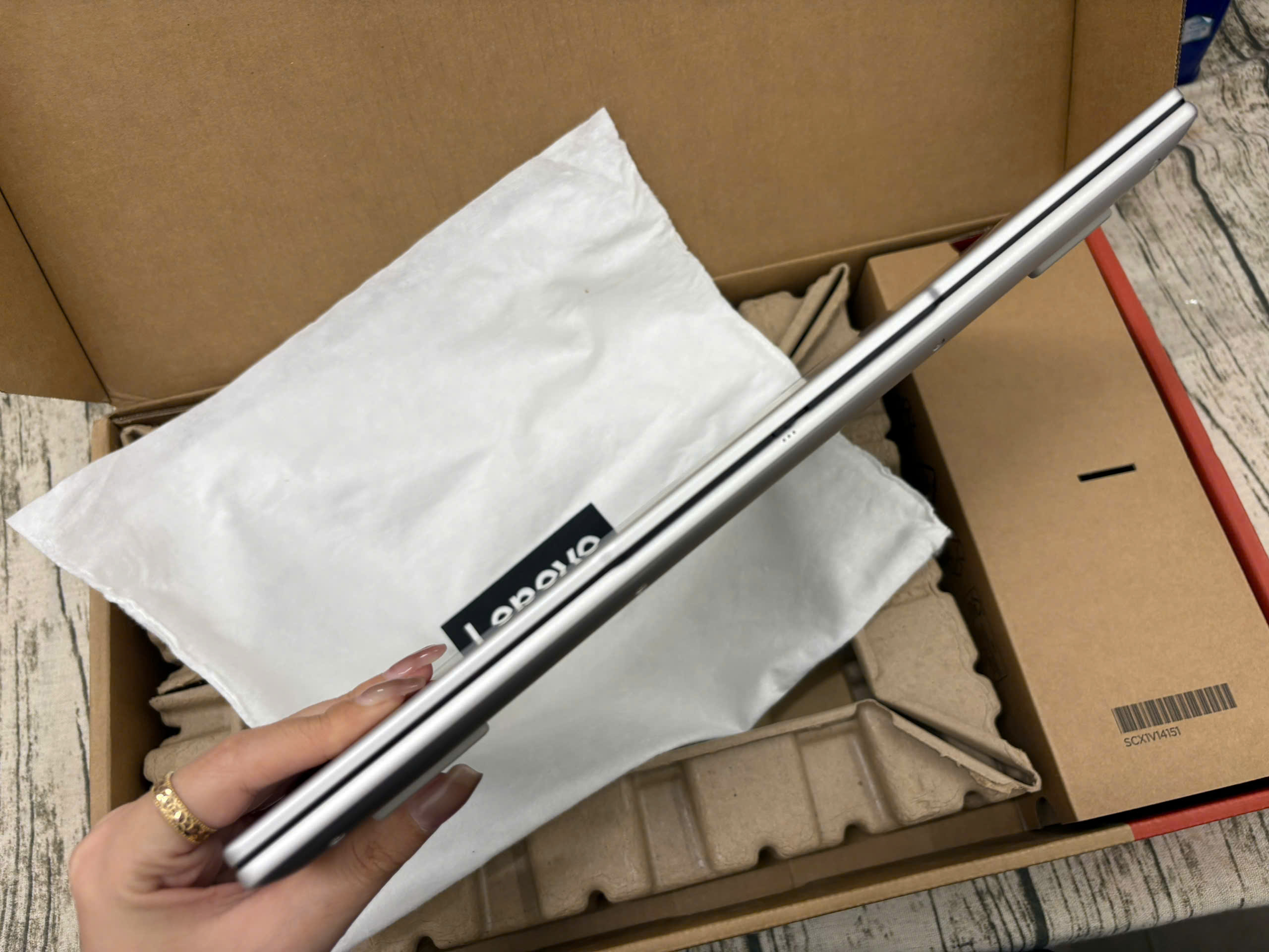 Lenovo Yoga 7 2in1 14AGP11 - Ảnh 6