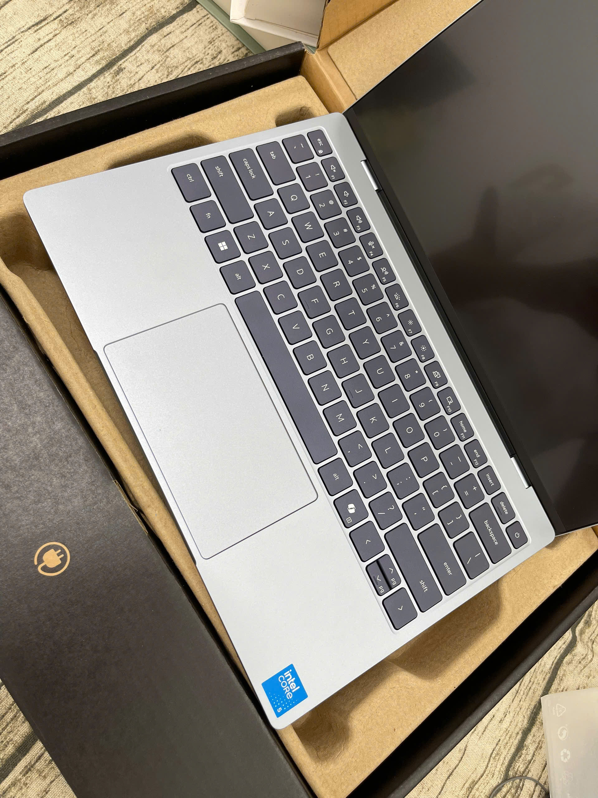 Dell XPS 13 DX13260 - Ảnh 3