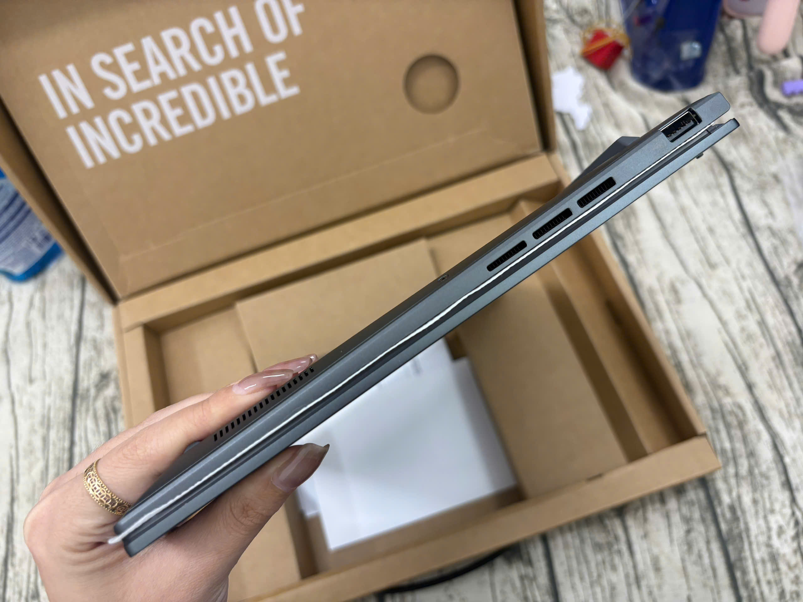 Asus Zenbook 14 UM3405GA - Ảnh 5