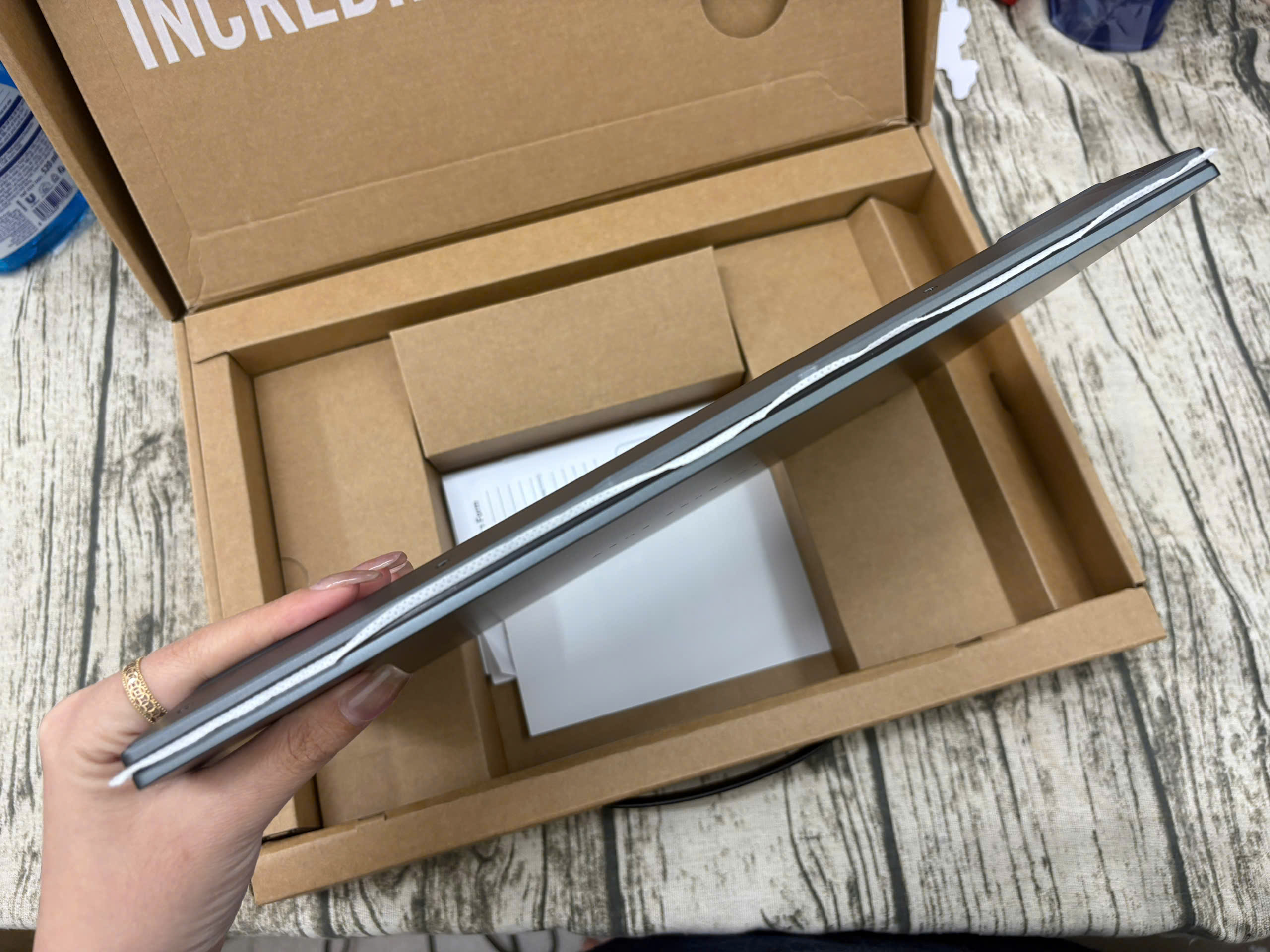 Asus Zenbook 14 UM3405GA - Ảnh 6