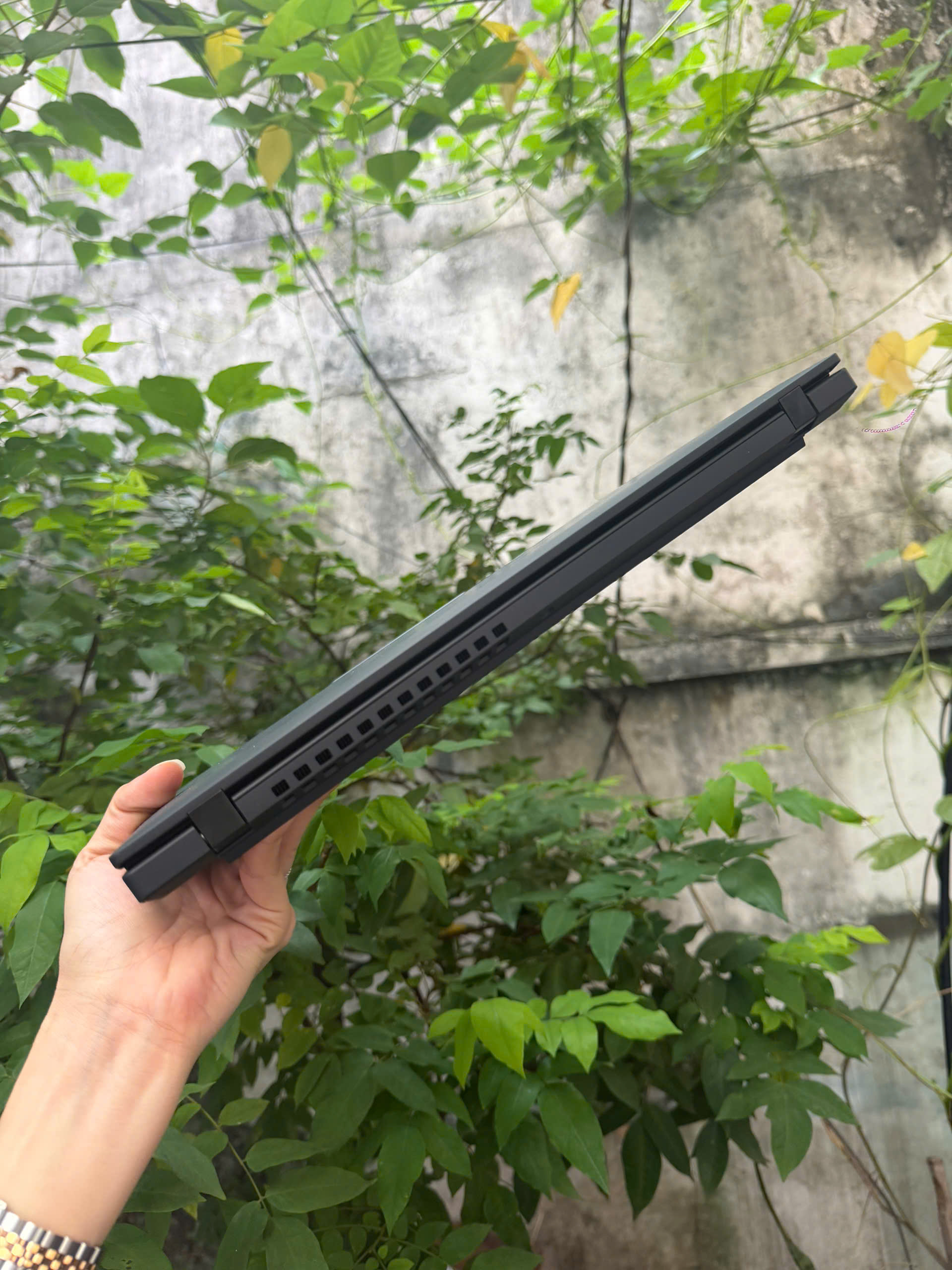 Thinkpad P14s G6 (2025) - Ảnh 5