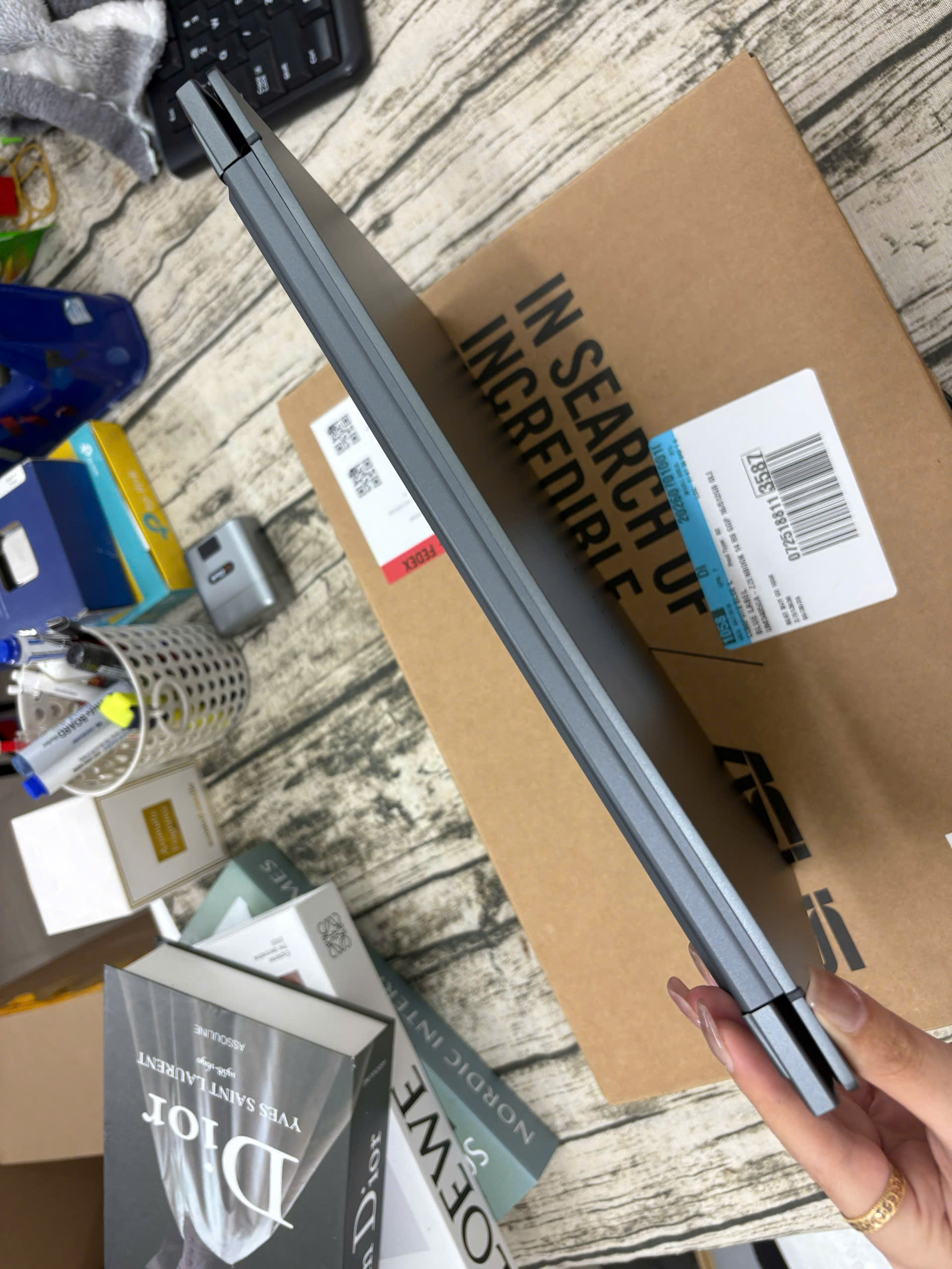 Asus Zenbook 14 UM3405G - Ảnh 7