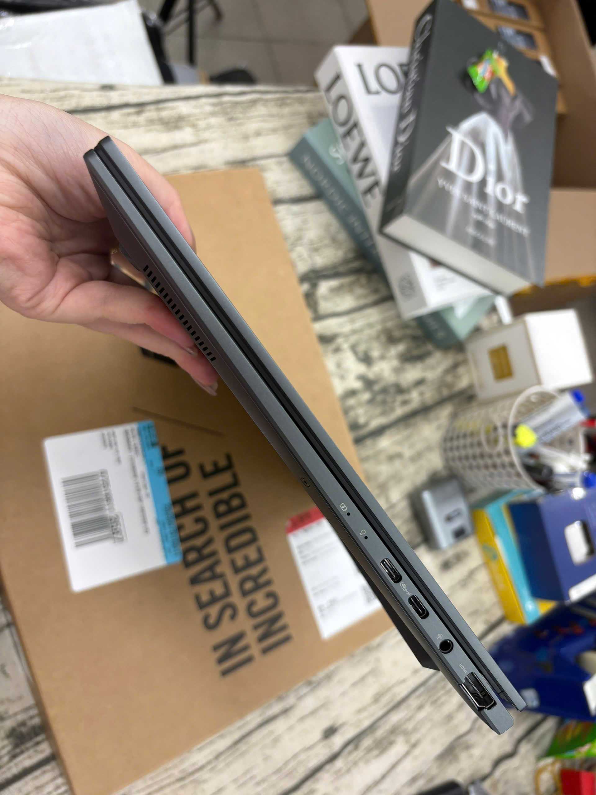 Asus Zenbook 14 UM3405G - Ảnh 9