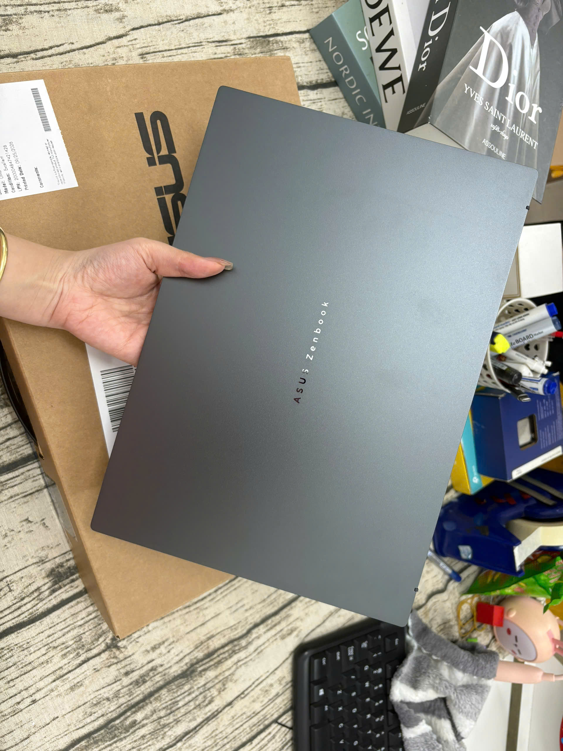 Asus Zenbook 14 UM3405G - Ảnh 11