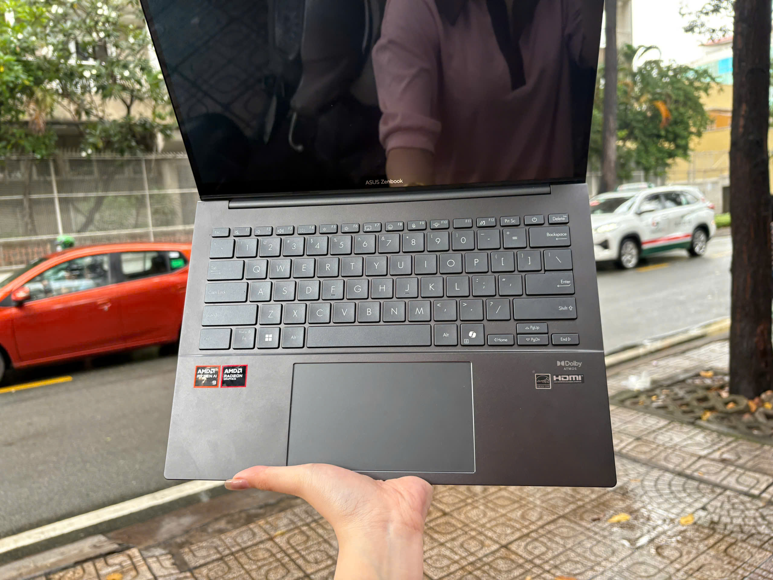 Asus Zenbook 14 UM3405G - Ảnh 3
