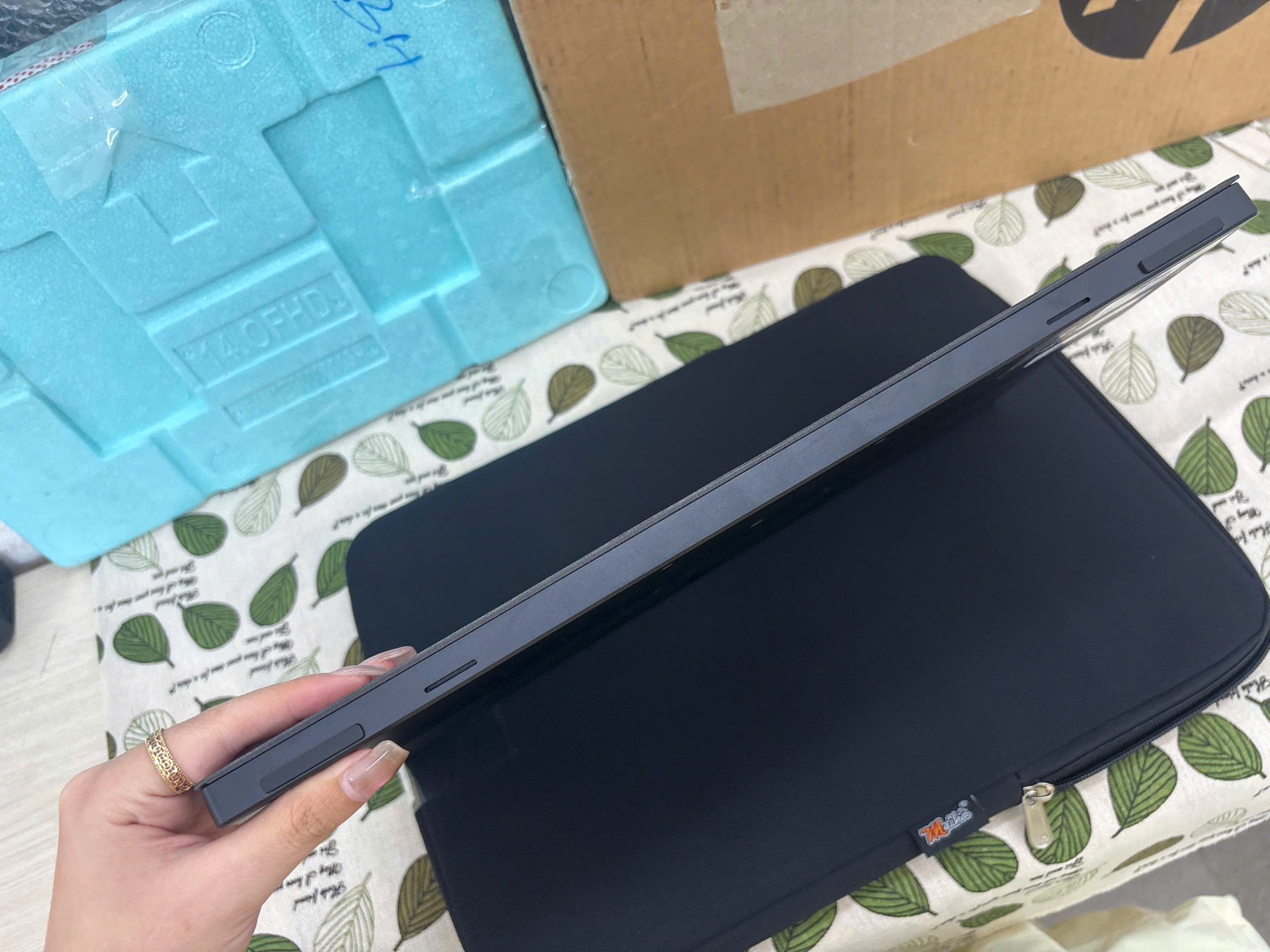 Màn hình: Acer PM161Q/C - Ảnh 3