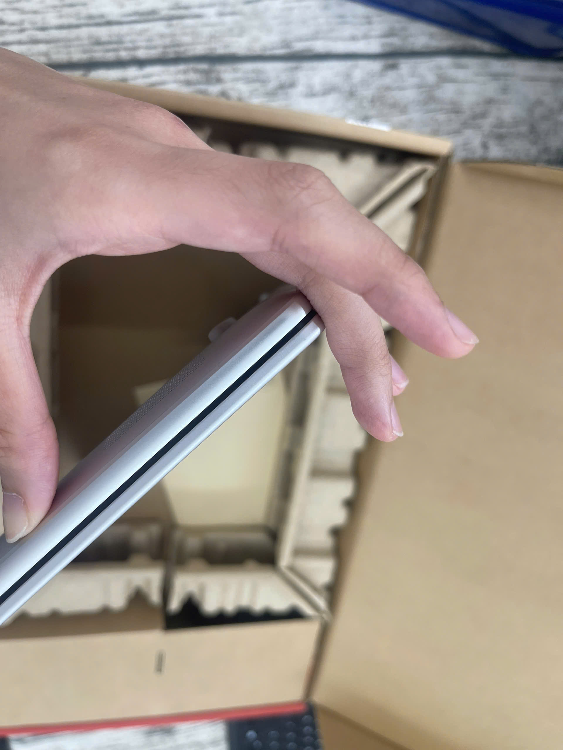 Lenovo Yoga 7 2in1 14AGP11 - Ảnh 9