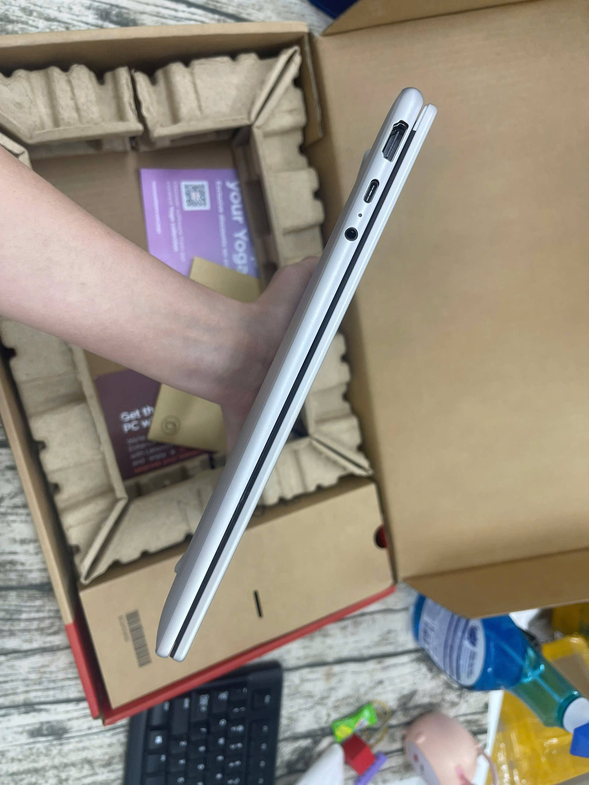 Lenovo Yoga 7 2in1 14AGP11 - Ảnh 7