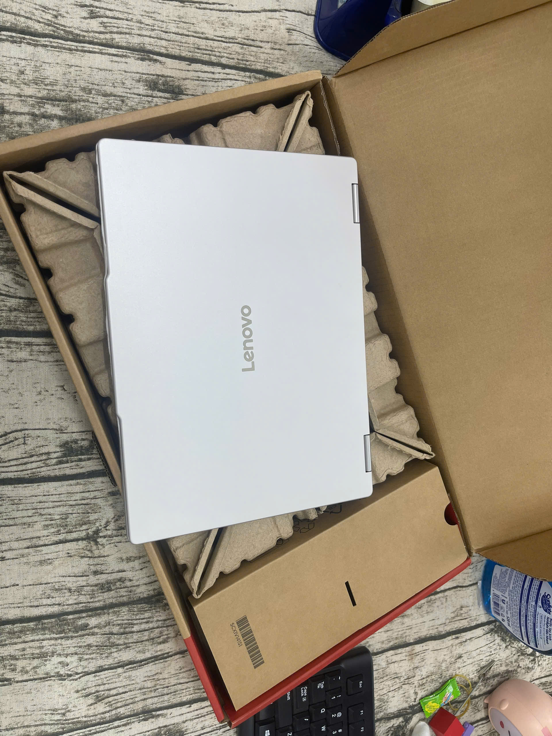 Lenovo Yoga 7 2in1 14AGP11 - Ảnh 9