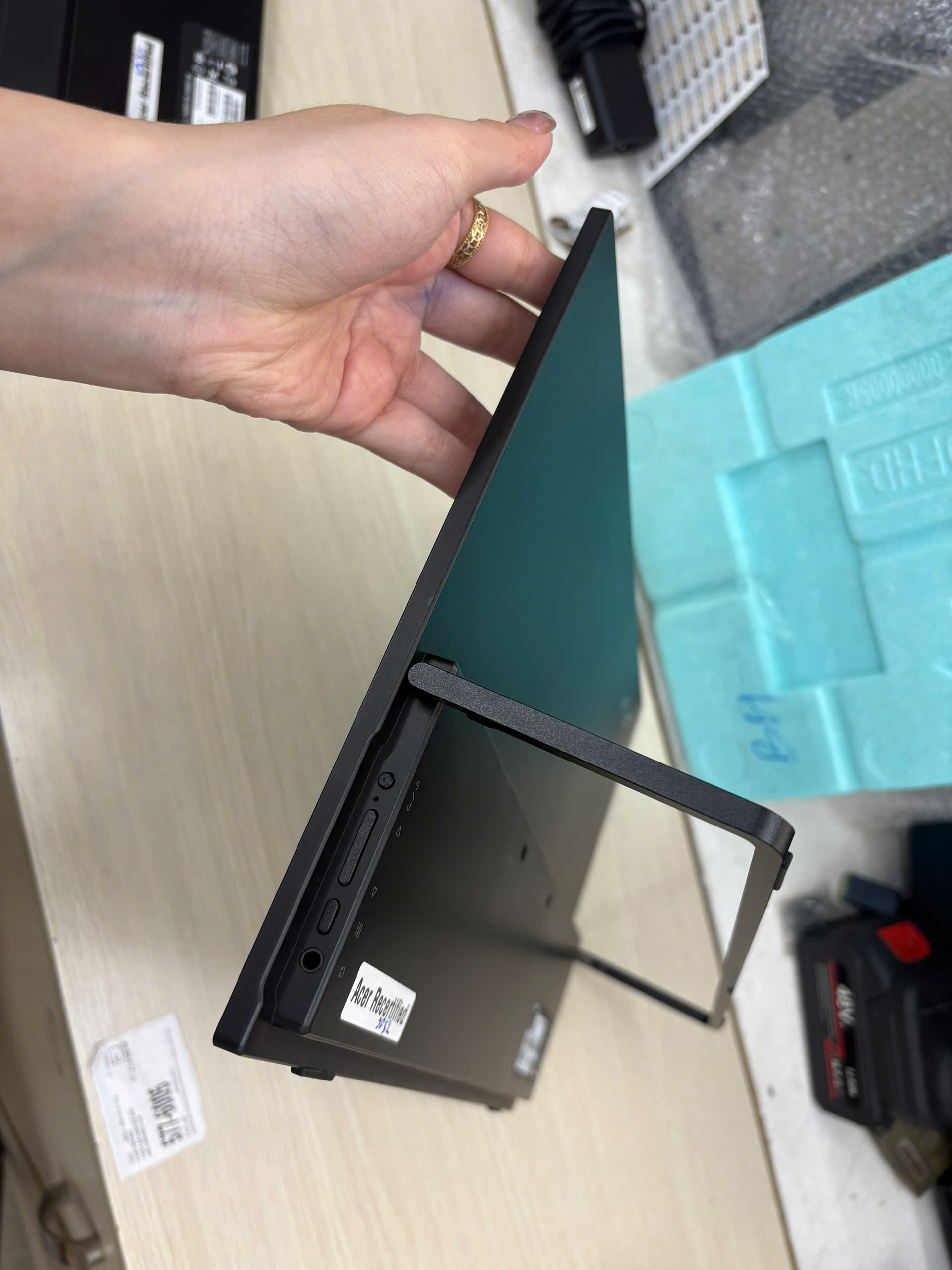 Màn hình Acer Aopen 16PM1Q - Ảnh 7