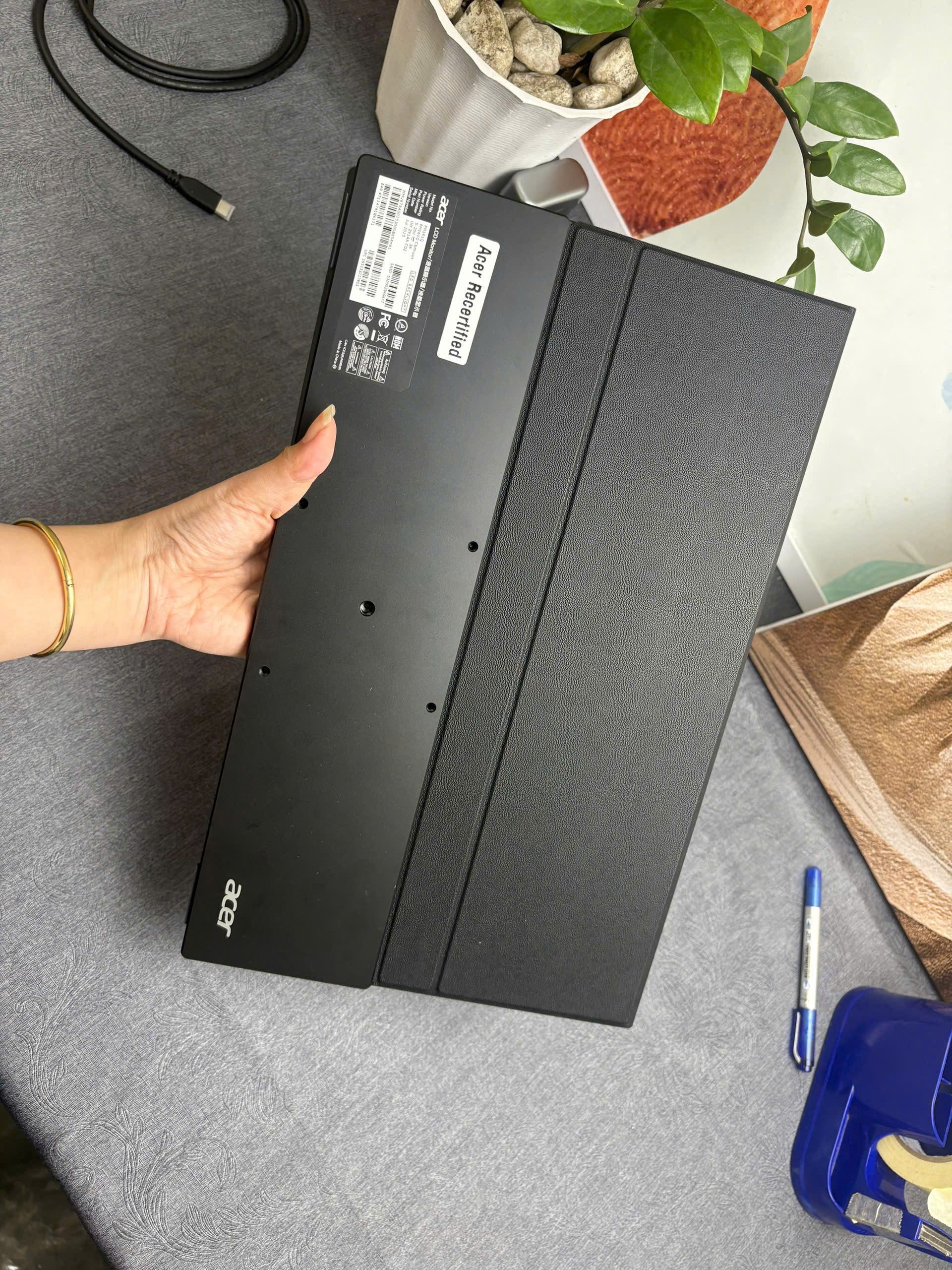 Màn hình Acer PM161Q C - Ảnh 2