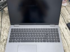 Dell Latitude 5521