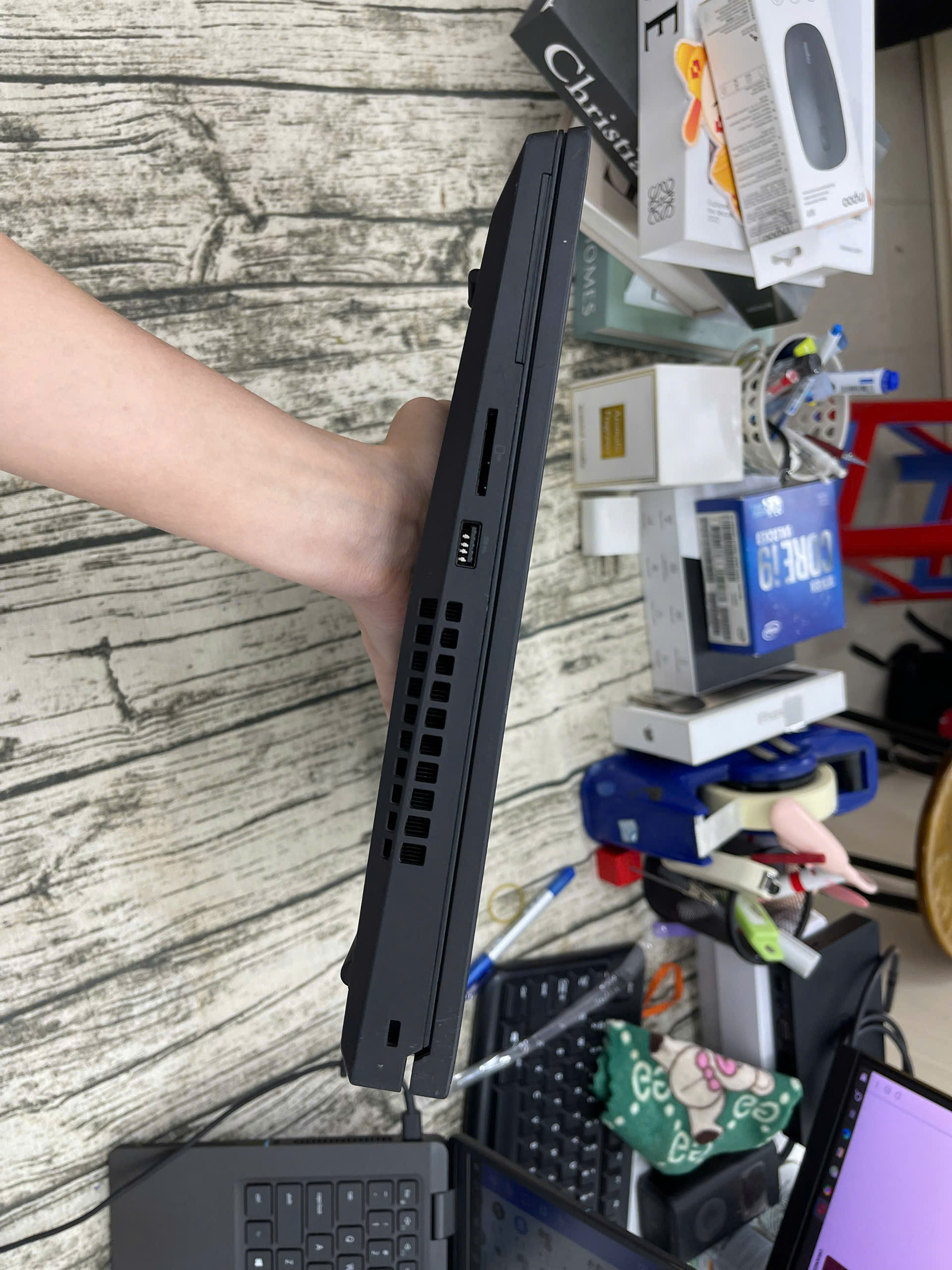 Thinkpad P17 G2 - Ảnh 7