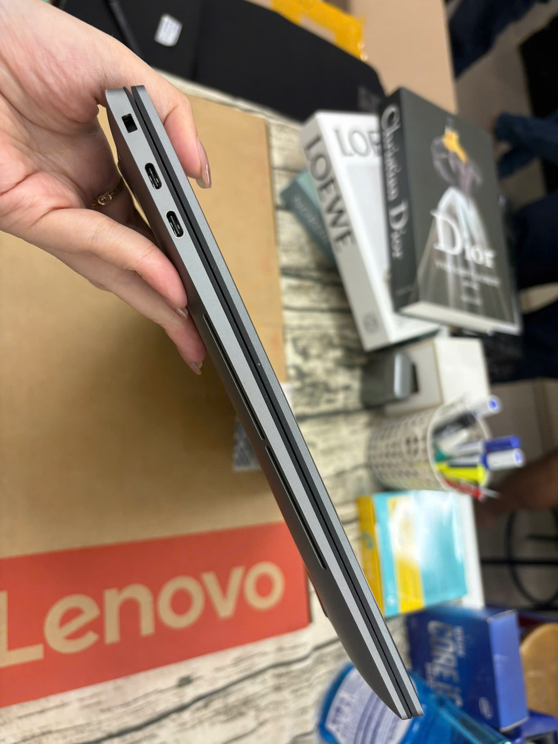 Dell Precision 5570 - Ảnh 9
