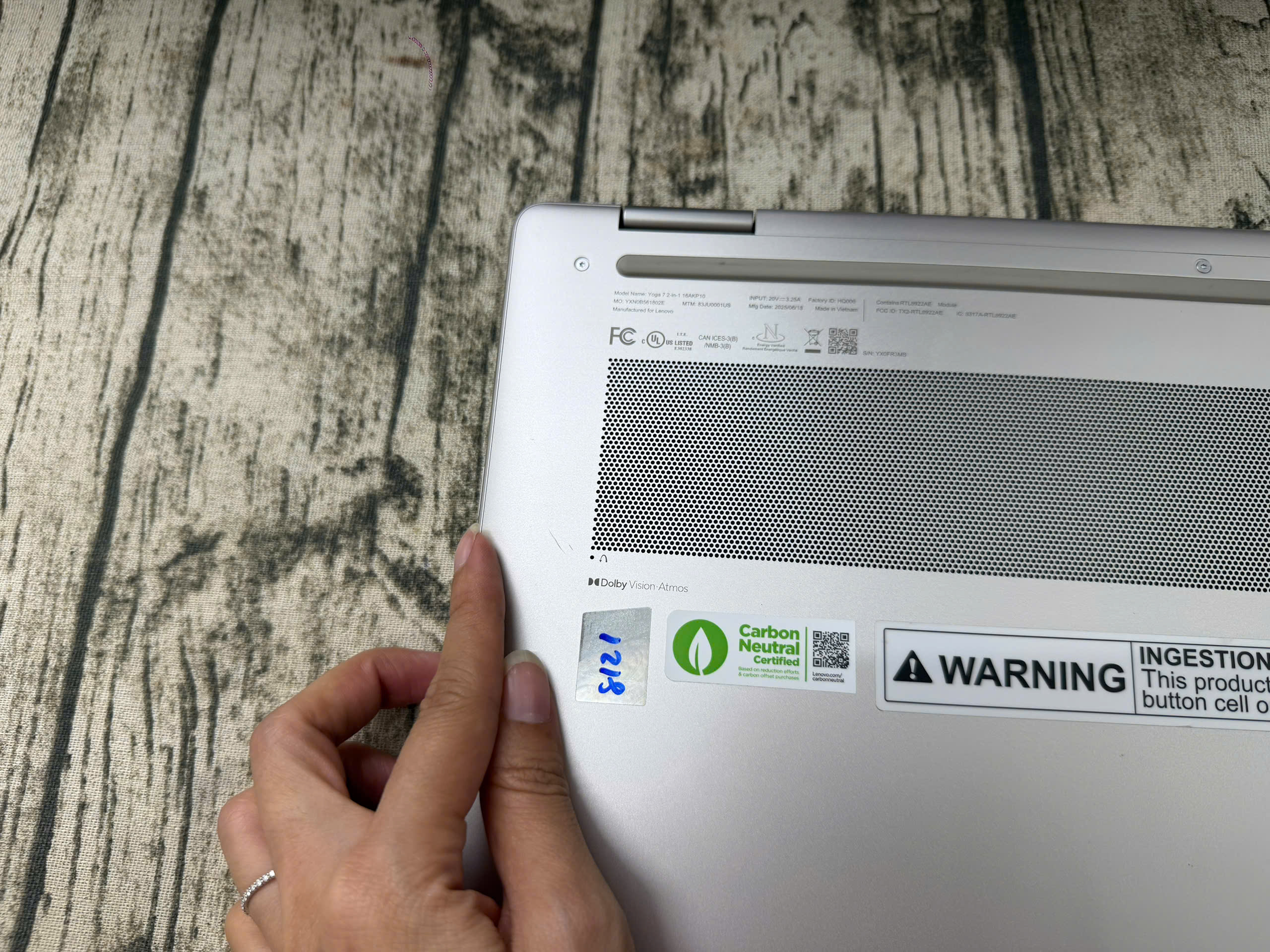 Lenovo Yoga 7 2in1 16AKP10 - Ảnh 8