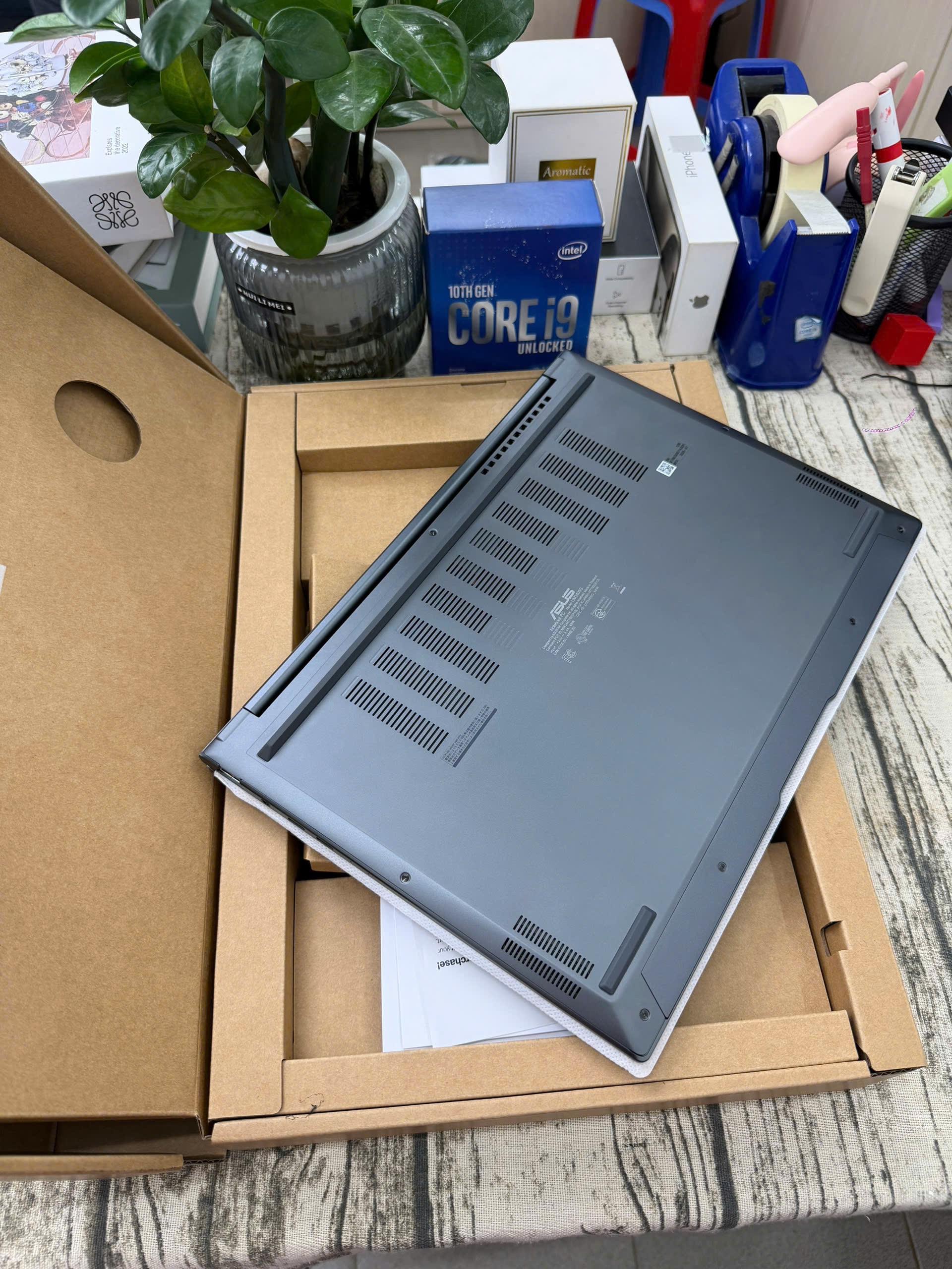 Asus Zenbook 14 UM3405G - Ảnh 8