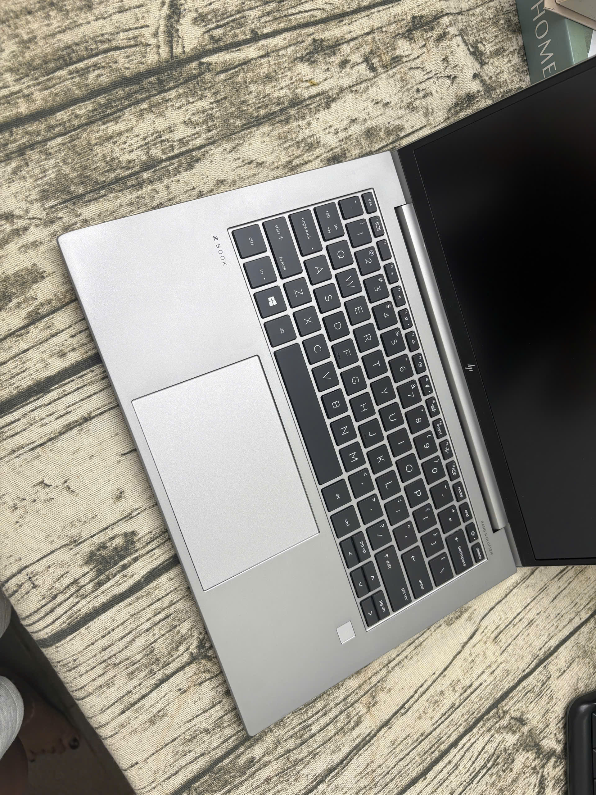HP Zbook Firefly 14 G10 - Ảnh 2