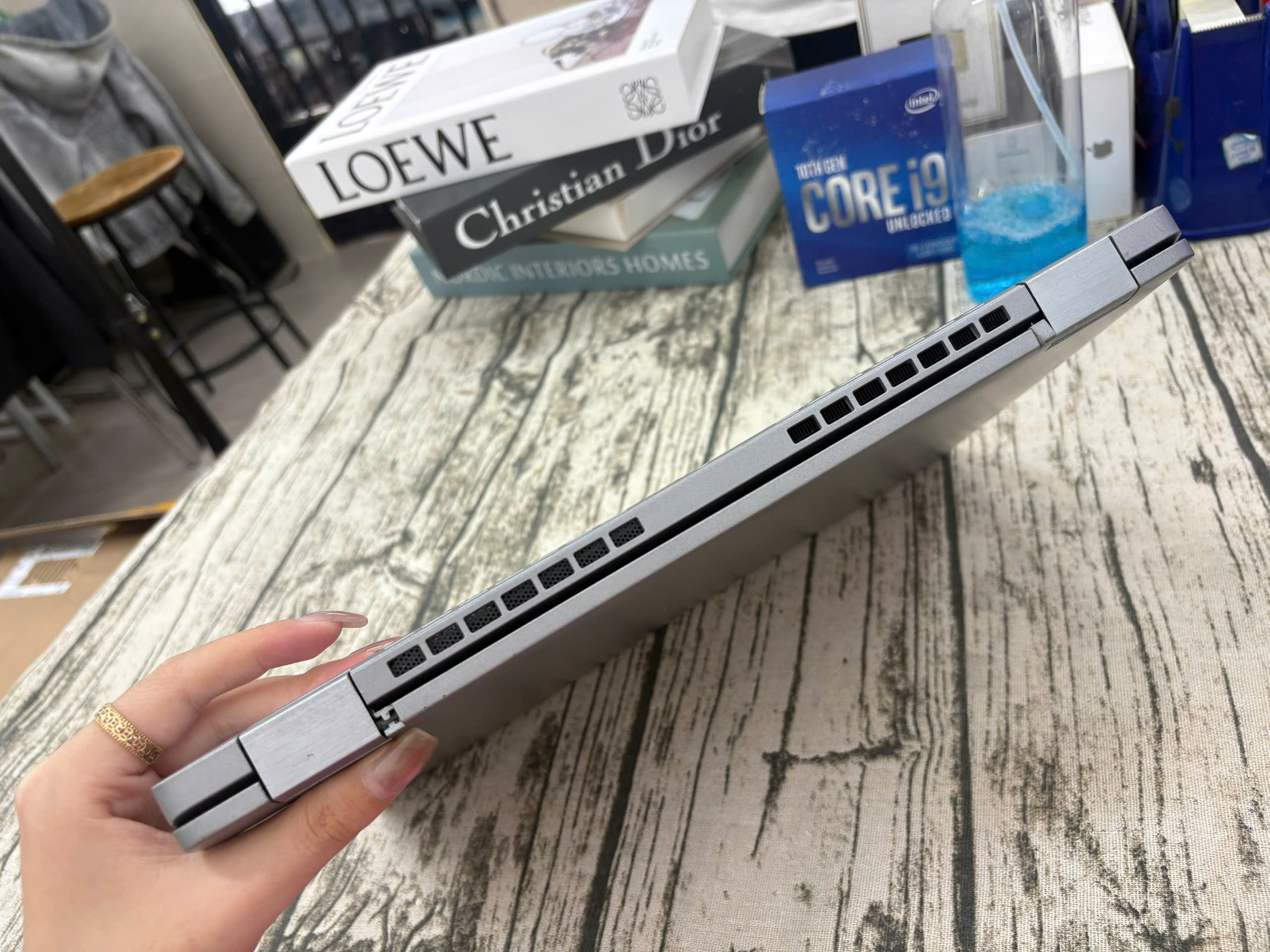 Dell Latitude 5330 2in1 - Ảnh 7
