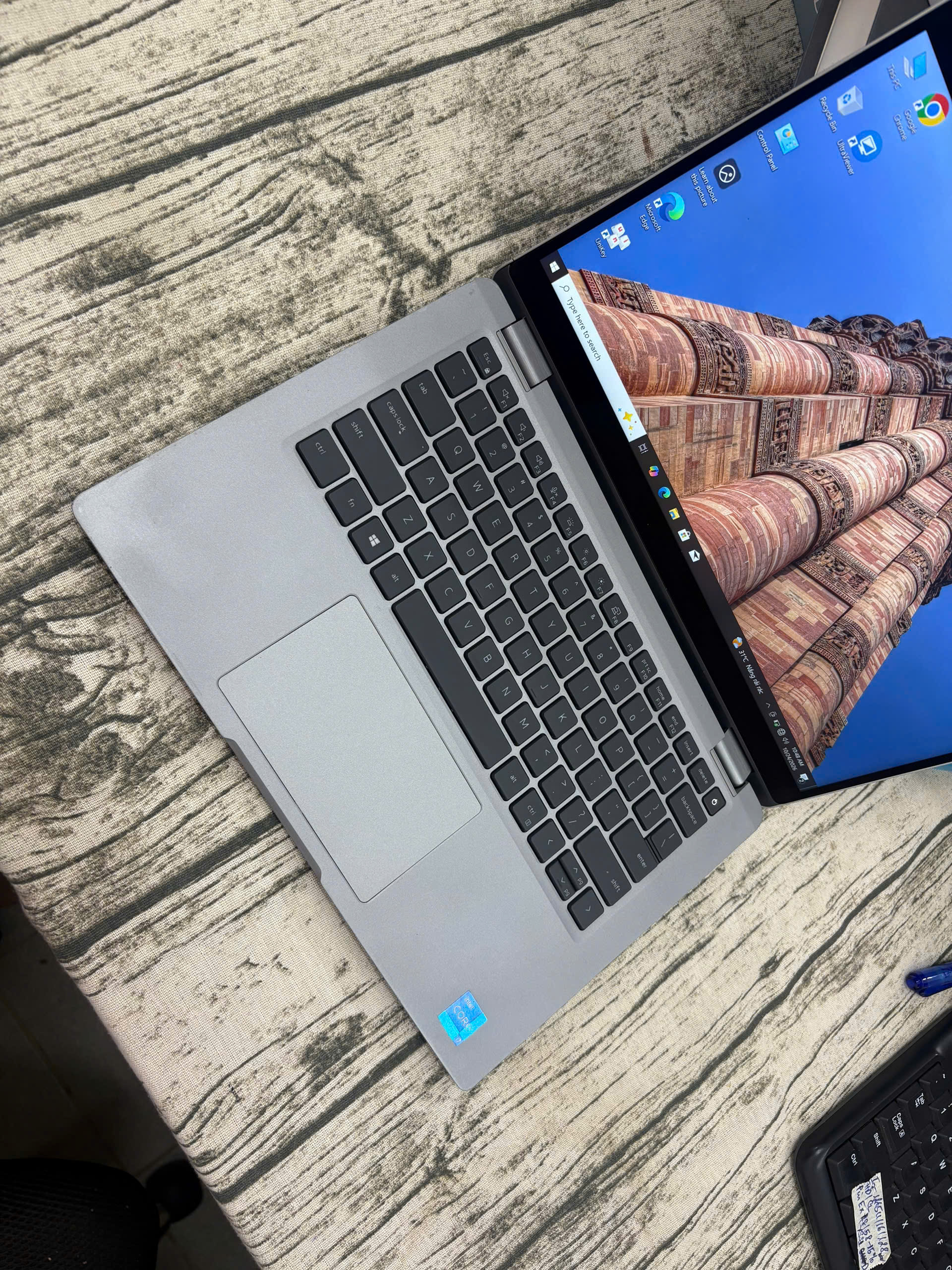Dell Latitude 5330 2in1 - Ảnh 13