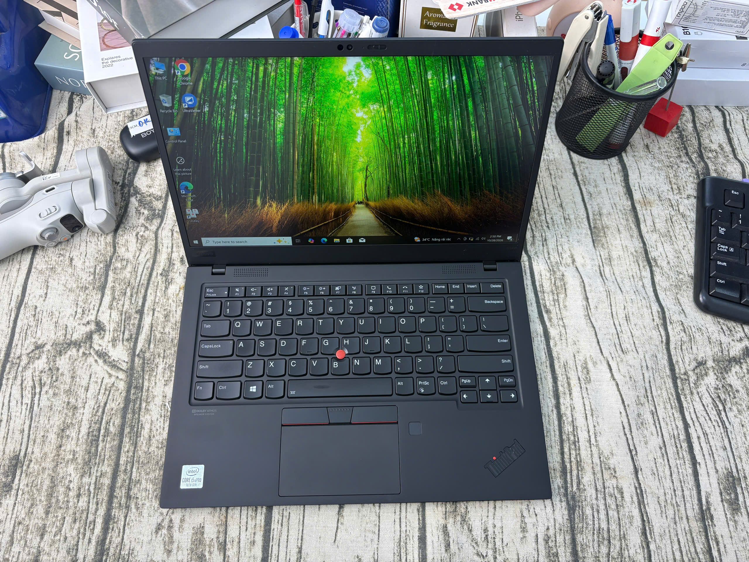 Thinkpad X1 Carbon G8